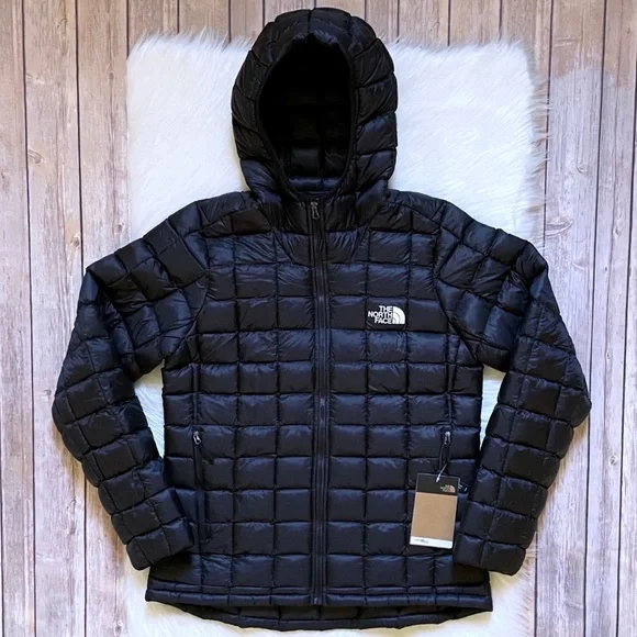 The North Face Women’s ThermoBall Super Hoodie - Picture 2 of 6